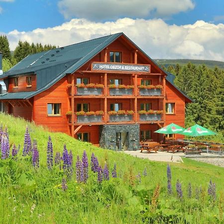 Hotel Obzor بيتس بود سنيزكو المظهر الخارجي الصورة