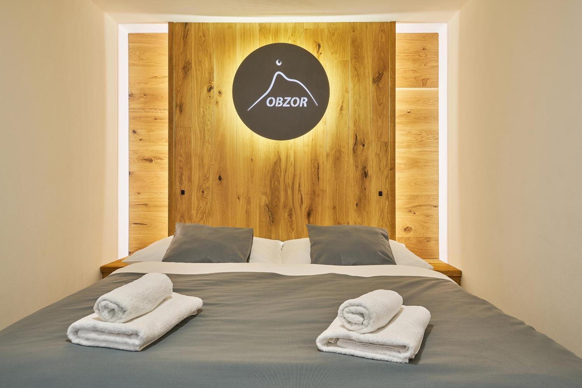 Hotel Obzor بيتس بود سنيزكو المظهر الخارجي الصورة