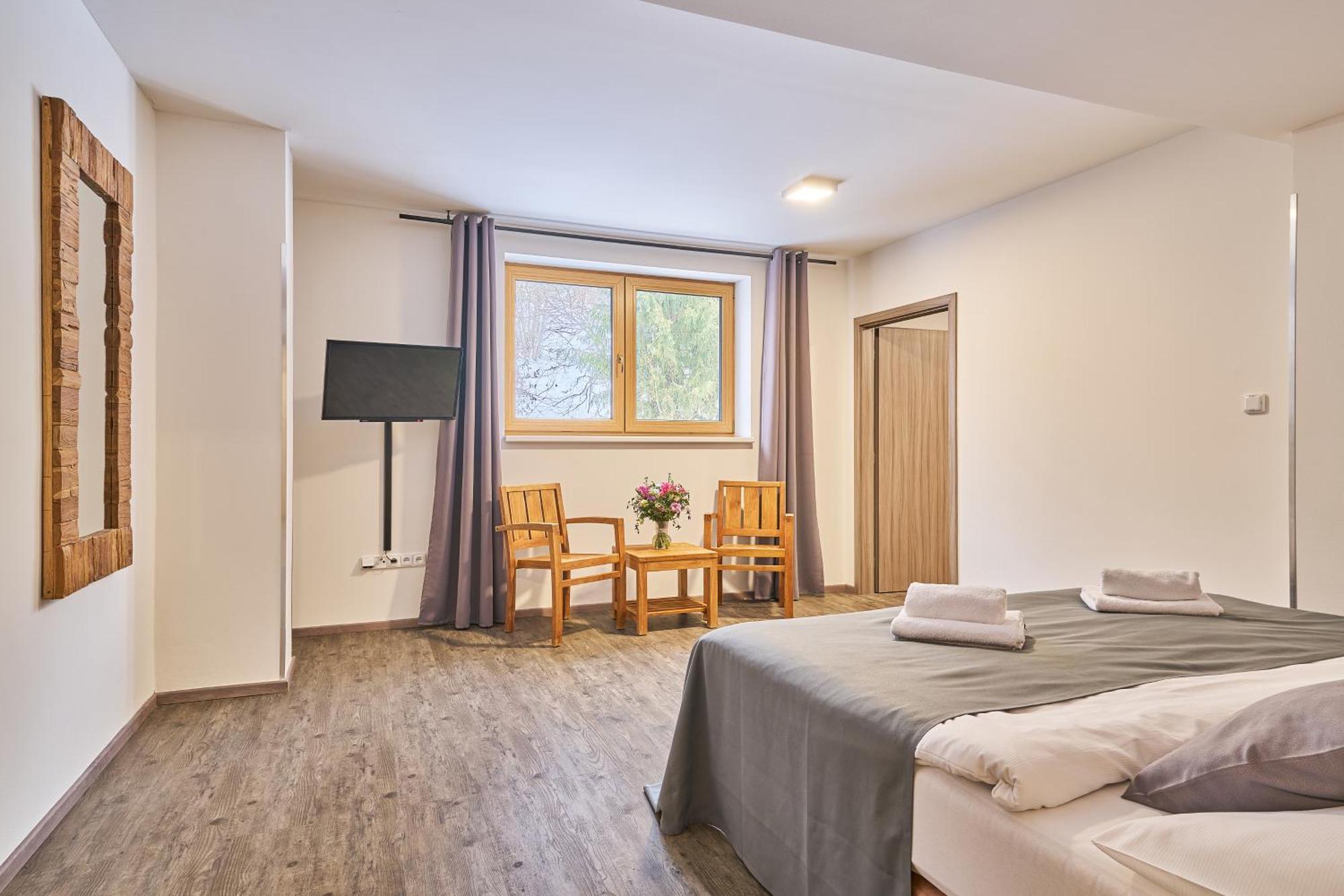 Hotel Obzor بيتس بود سنيزكو المظهر الخارجي الصورة
