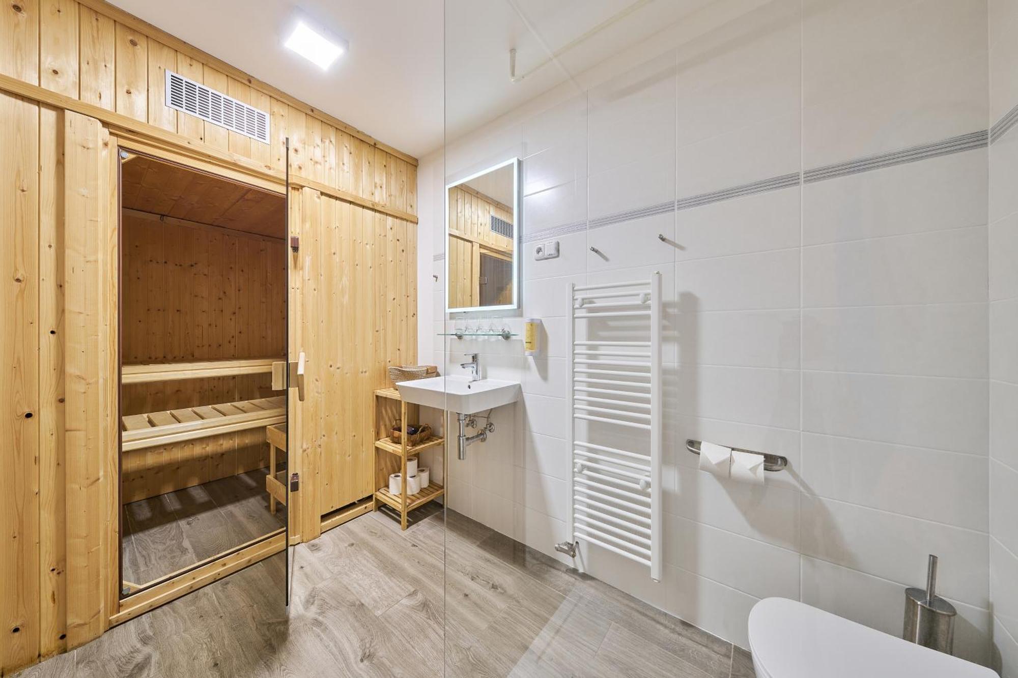 Hotel Obzor بيتس بود سنيزكو المظهر الخارجي الصورة